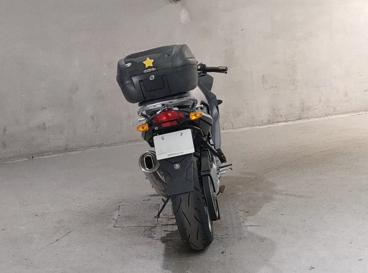 Мотоцикл BMW F800ST з пробігом 20724 km