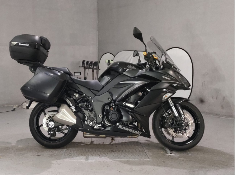 Мотоцикл Kawasaki NINJA1000 с пробегом 7040 km