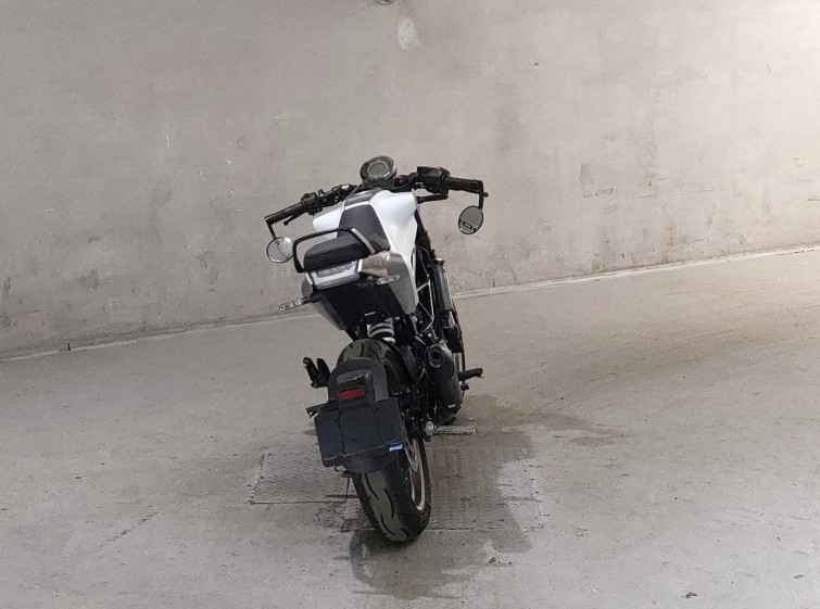 Мотоцикл Husqvarna VITPILEN 401 с пробегом 6779 km