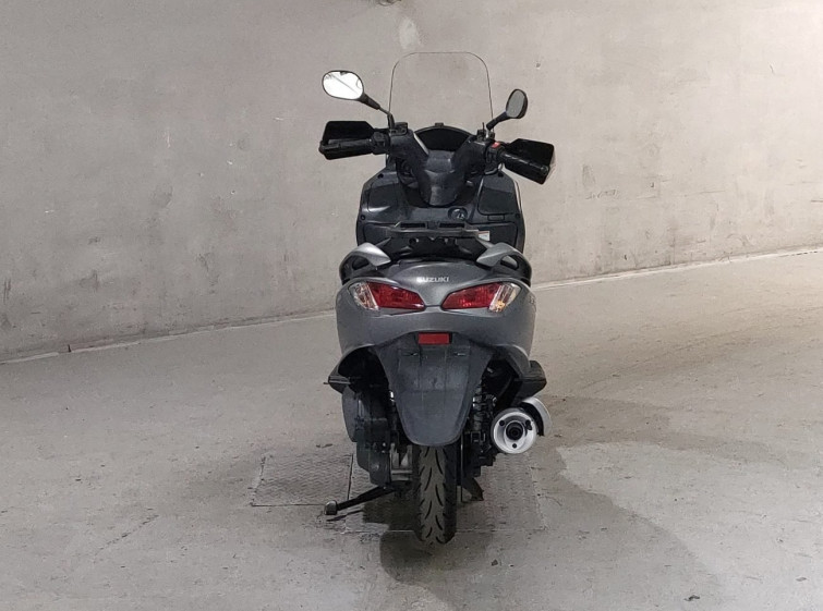 Мотоцикл Suzuki BURGMAN200 з пробігом 23101 km