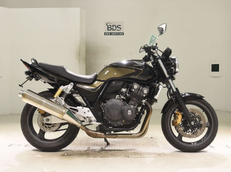 Мотоцикл Honda CB400SFV з пробігом 22050 km