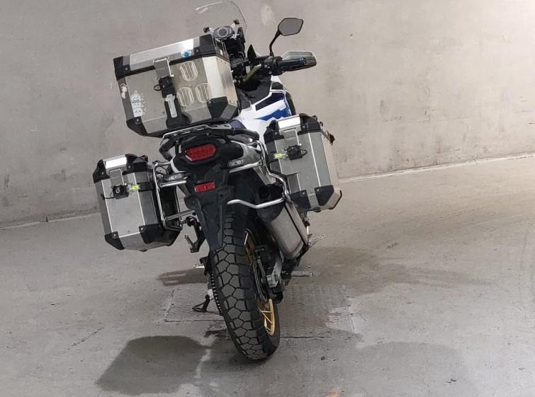 Мотоцикл Honda AFRICATWIN CRF1100L з пробігом 16709 km