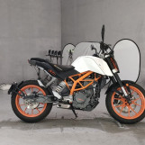 Мотоцикл KTM 390 DUKE
