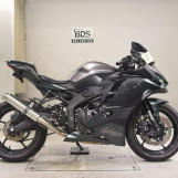 Мотоцикл Kawasaki ZX-4R с пробегом 9552 km