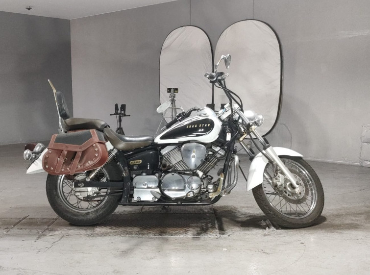 Мотоцикл Yamaha DRAGSTAR XVS250 с пробегом 30262 km
