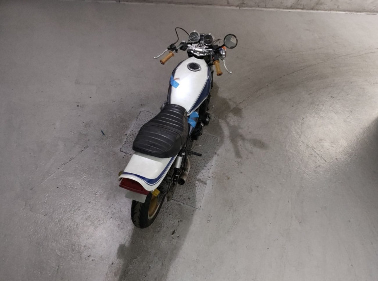 Мотоцикл Kawasaki ZEPHYR400 з пробігом 2453 km