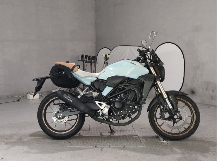Мотоцикл Honda CB250R з пробігом 14184 km