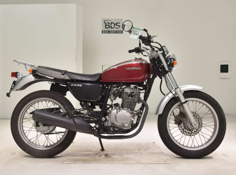 Мотоцикл Honda CB223S з пробігом 25051 km