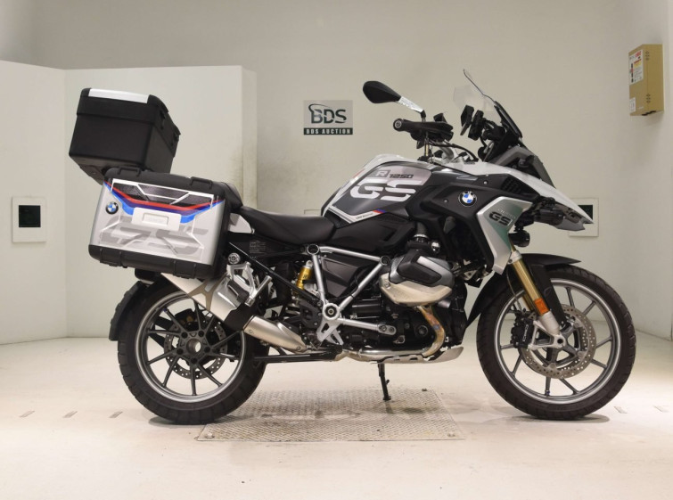 Мотоцикл BMW R1250GS з пробігом 9140 km