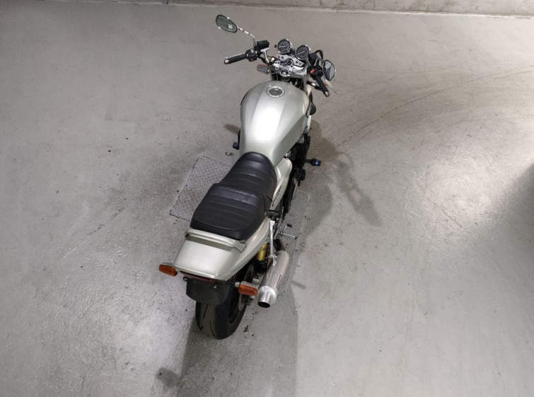 Мотоцикл Yamaha XJR1200 с пробегом 48475 km