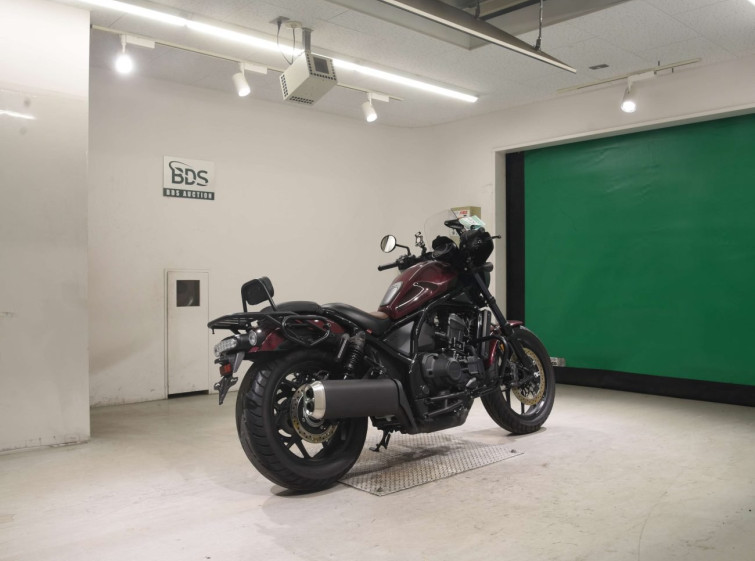 Мотоцикл Honda REBEL CMX1100DCT з пробігом 2593 km