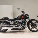 Мотоцикл HD FXBR1920 с пробегом 2502 km