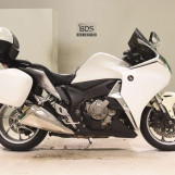 Мотоцикл Honda VFR1200FD с пробегом 42181 km