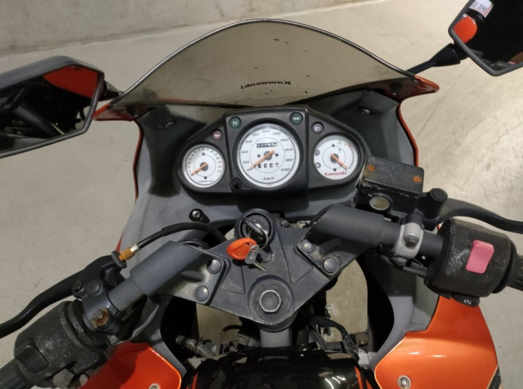 Мотоцикл Kawasaki NINJA250R з пробігом 17193 km