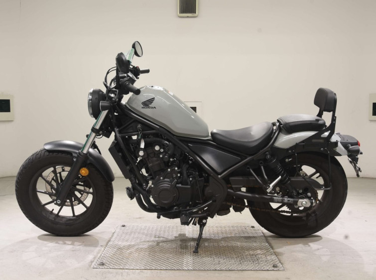 Мотоцикл Honda REBEL CMX500 з пробігом 10011 km