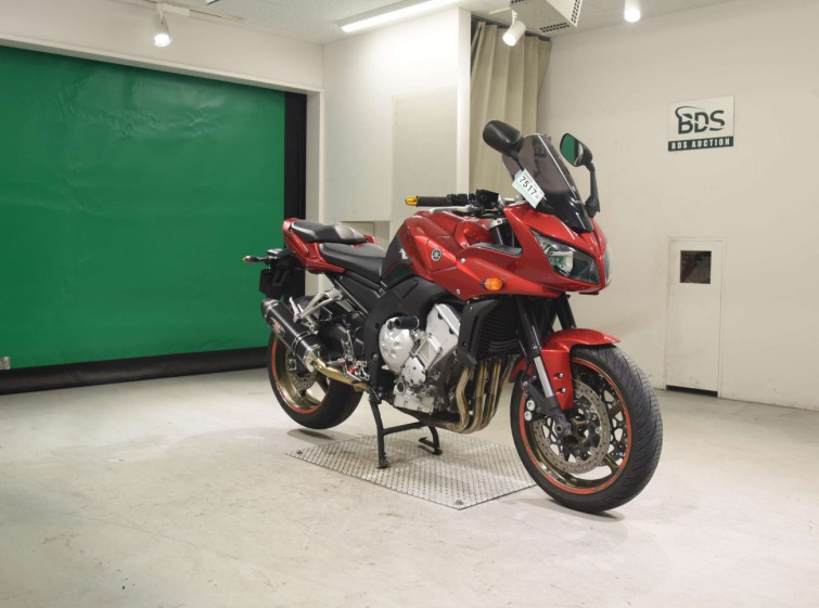 Мотоцикл Yamaha FZ1 FAZER с пробегом 26832 km
