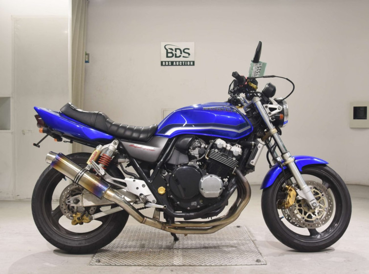 Мотоцикл Honda CB400SFV с пробегом 47177 km