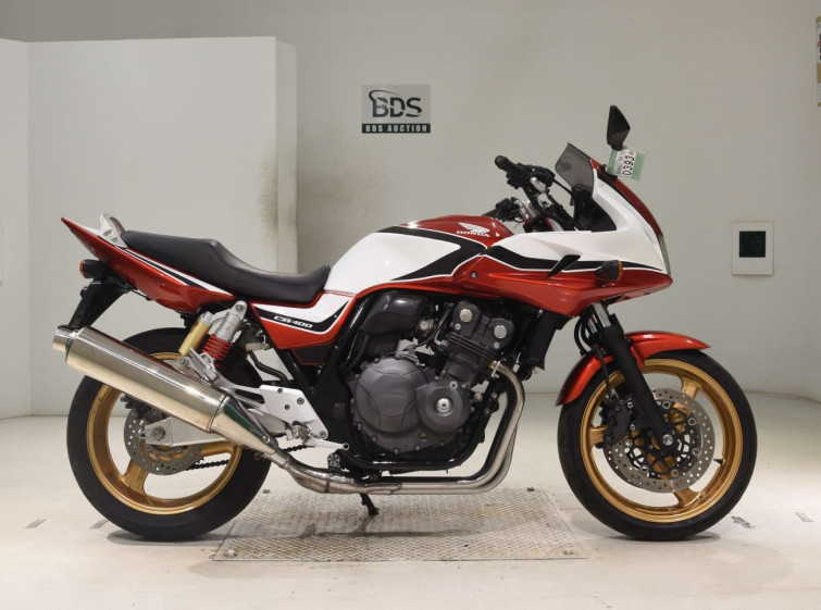 Мотоцикл Honda CB400SF з пробігом 8384 km
