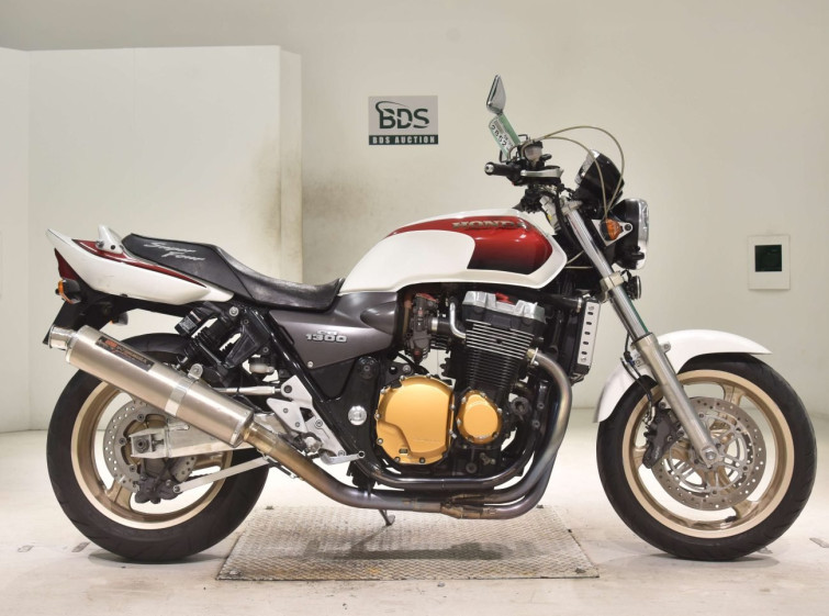 Мотоцикл Honda CB1300SF з пробігом 50900 km