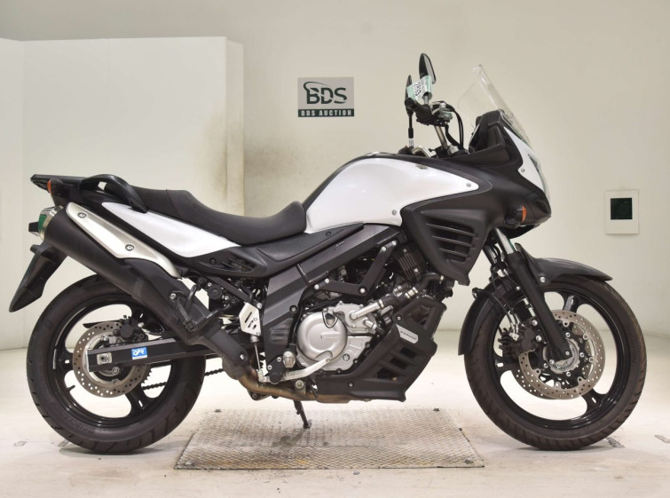 Мотоцикл Suzuki V-STROM DL650A с пробегом 16810 km