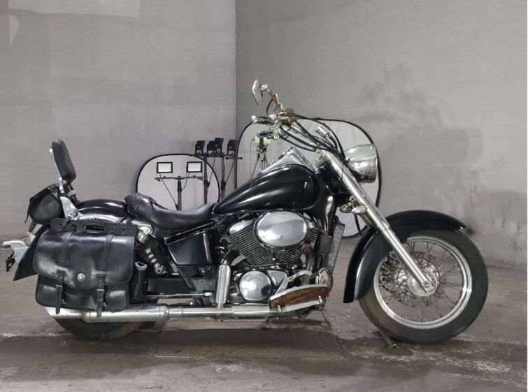 Мотоцикл Honda SHADOW 400 з пробігом 3514 km
