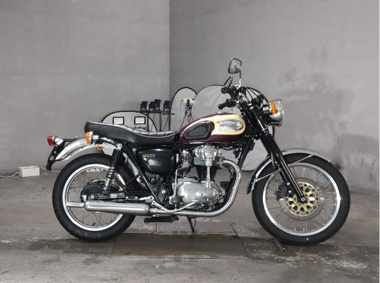 Мотоцикл Kawasaki W650 с пробегом 24229 km