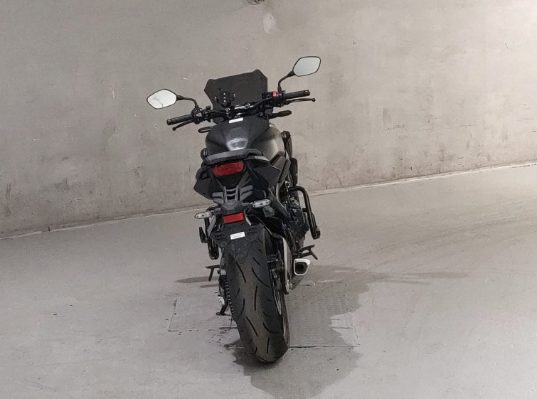 Мотоцикл Honda CB650R з пробігом 1435 km