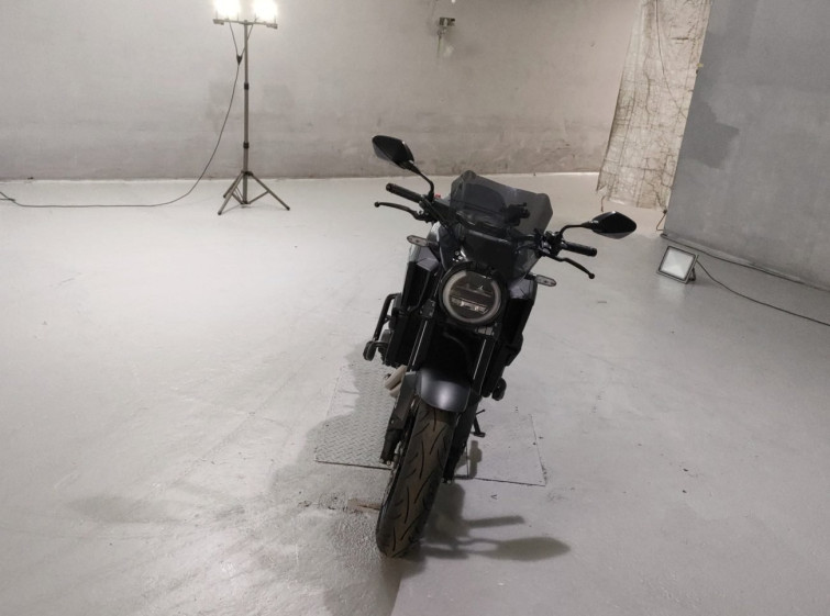 Мотоцикл Honda CB650R з пробігом 1435 km