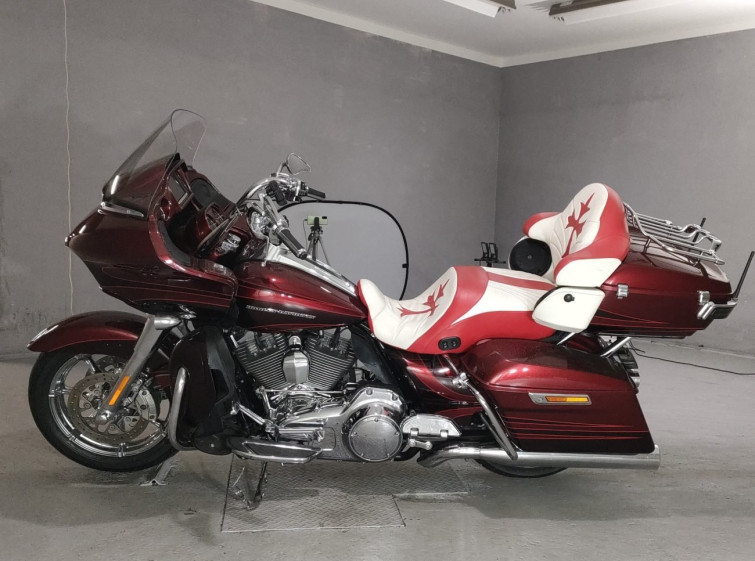 Мотоцикл HD ROAD GLIDE FLTRUSE1800 с пробегом 52174 km