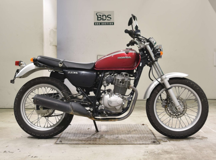 Мотоцикл Honda CB223S з пробігом 45386 km