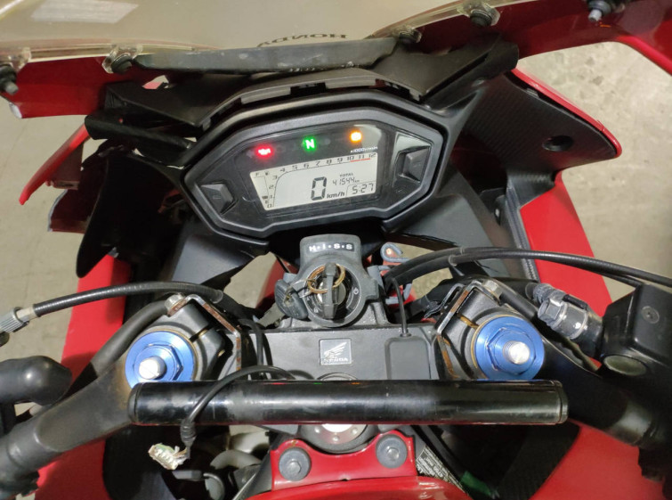 Мотоцикл Honda CBR400R з пробігом 41544 km