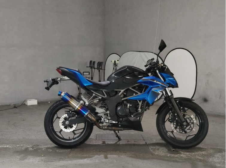 Мотоцикл Kawasaki Z250SL з пробігом 9058 km