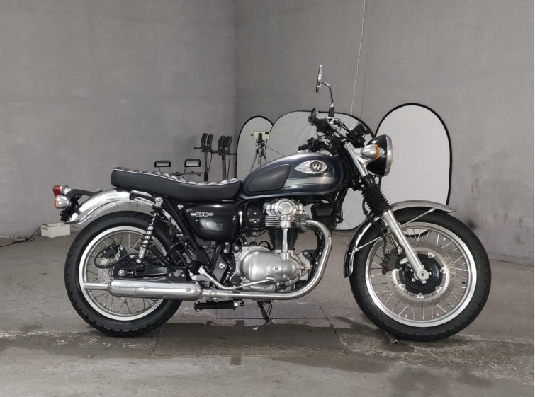 Мотоцикл Kawasaki W800 с пробегом 12912 km