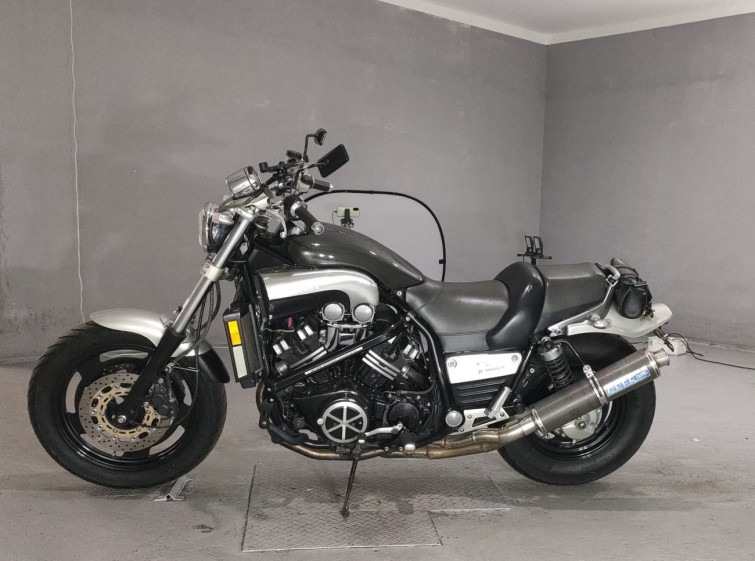 Мотоцикл Yamaha V-MAX1200 с пробегом 16766 km