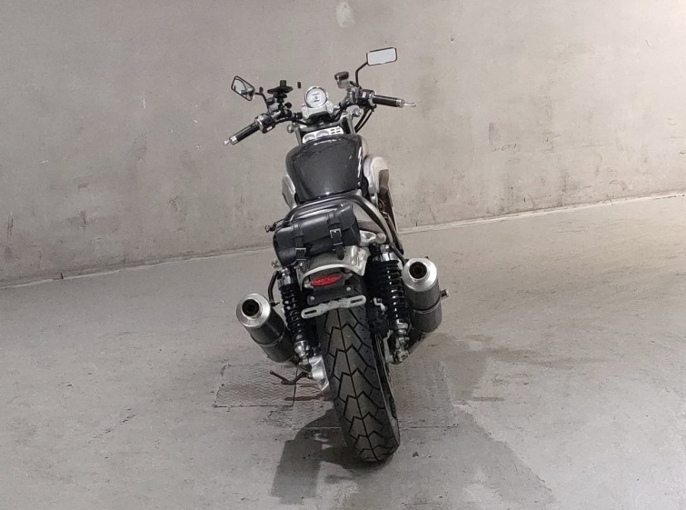Мотоцикл Yamaha V-MAX1200 с пробегом 16766 km