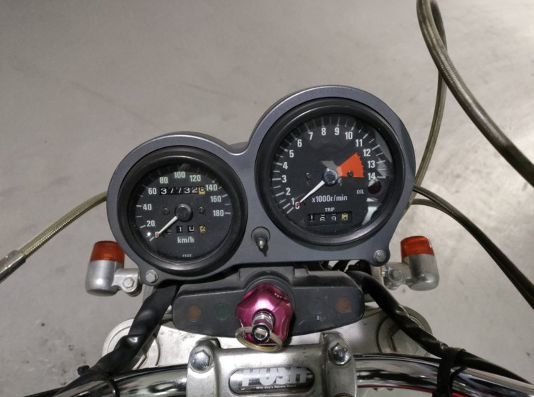 Мотоцикл Kawasaki ZEPHYR400 з пробігом 37733 km