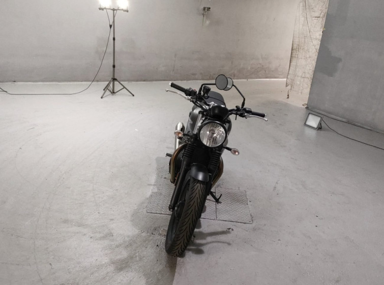 Мотоцикл Triumph speed twin 900 с пробегом 4582 km