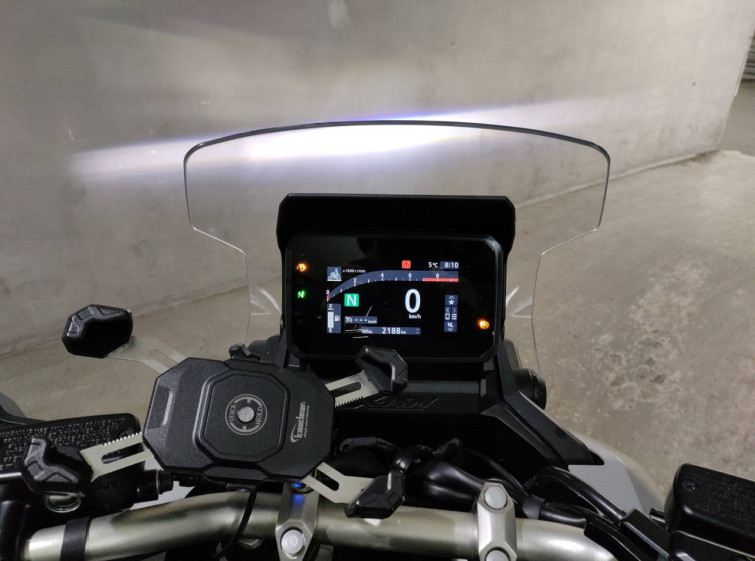 Мотоцикл Honda X-ADV750 с пробегом 2188 km