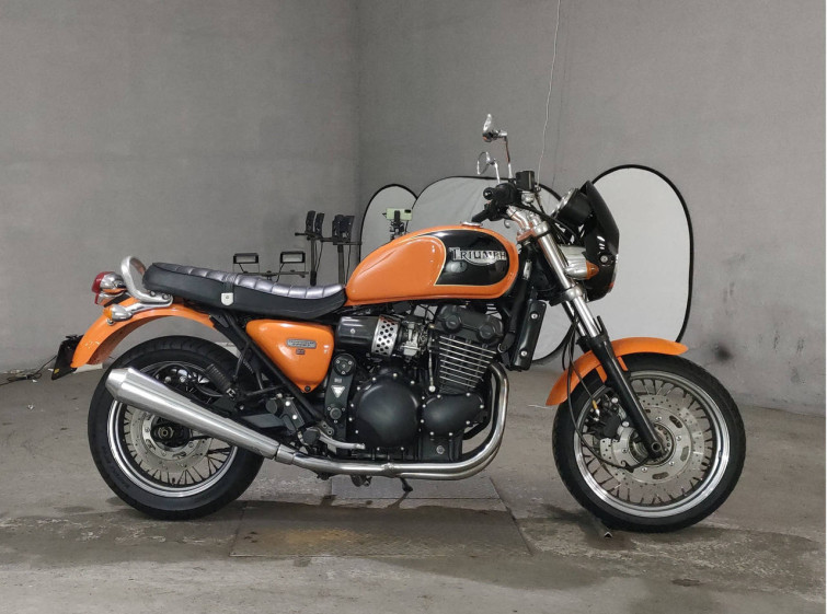 Мотоцикл Triumph THUNDERBIRD SPORTS з пробігом 25099 km