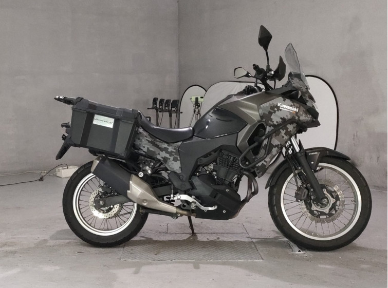 Мотоцикл Kawasaki VERSYS-X 250 з пробігом 14325 km