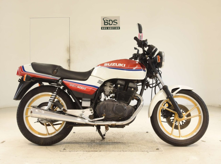 Мотоцикл Suzuki GSX400E с пробегом 52084 km