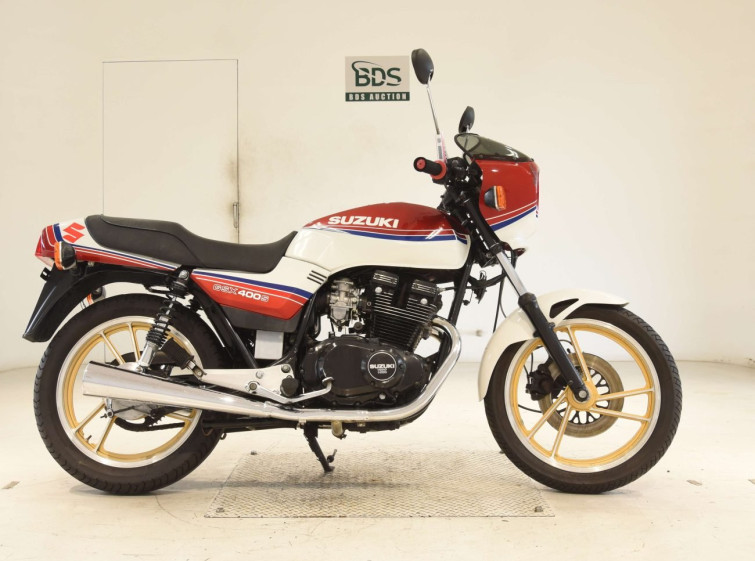 Мотоцикл Suzuki GSX400E с пробегом 61448 km