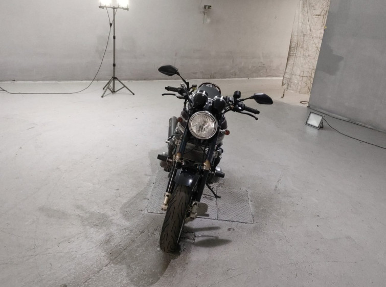 Мотоцикл Kawasaki ZEPHYR750 з пробігом 2247 km