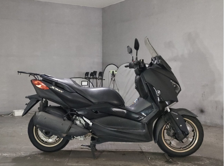 Мотоцикл Yamaha X-MAX250 с пробегом 71002 km