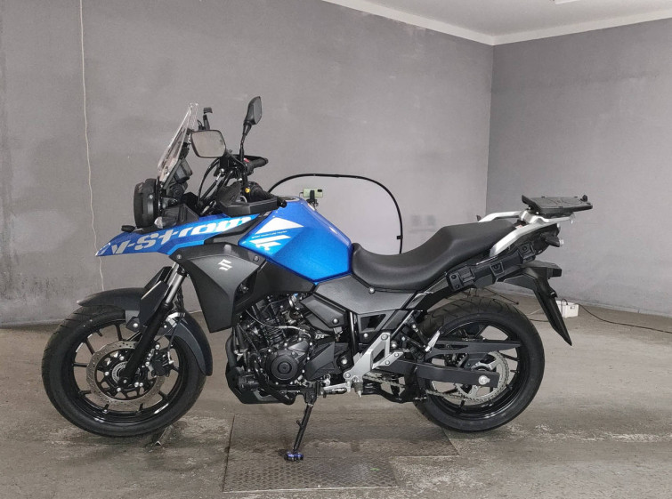 Мотоцикл Suzuki V-STROM DL250 с пробегом 1538 km