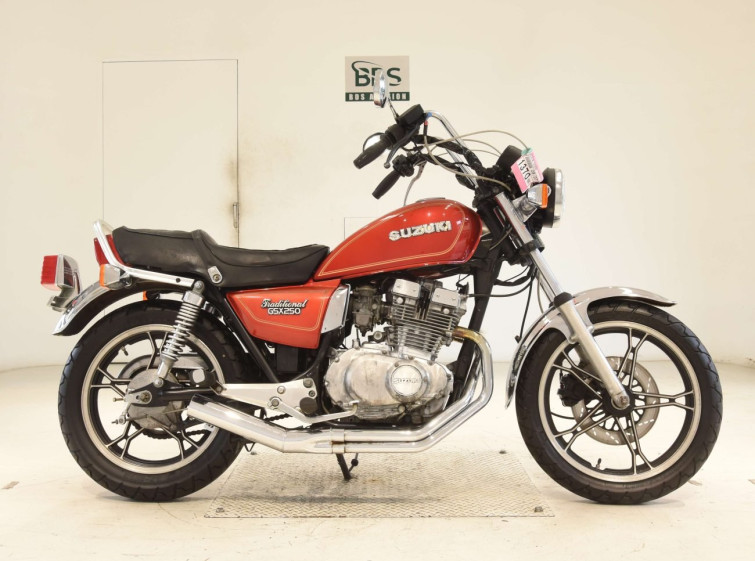 Мотоцикл Suzuki GSX250T с пробегом 64426 km