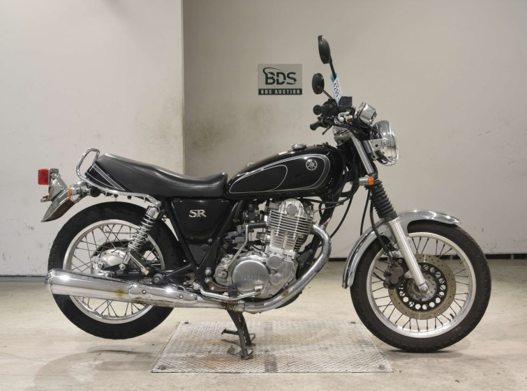 Мотоцикл Yamaha SR400 с пробегом 41107 km