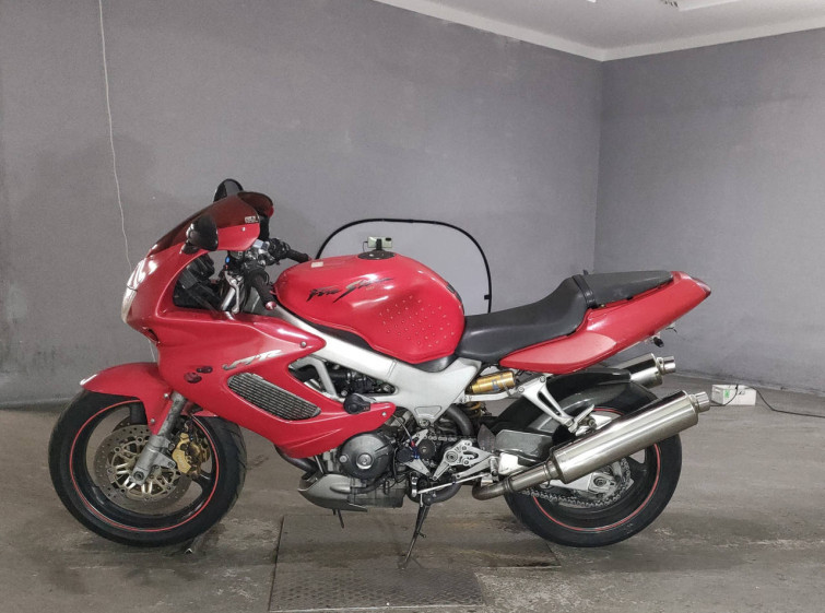 Мотоцикл Honda VTR1000F с пробегом 89061 km