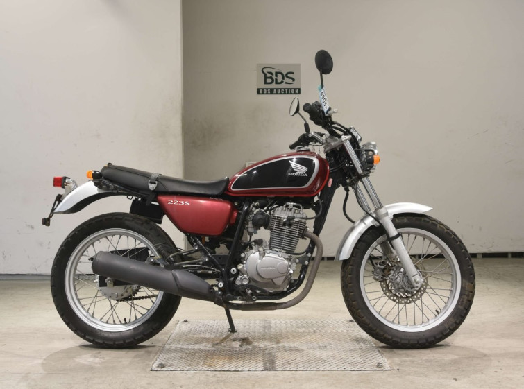 Мотоцикл Honda CB223S з пробігом 11258 km