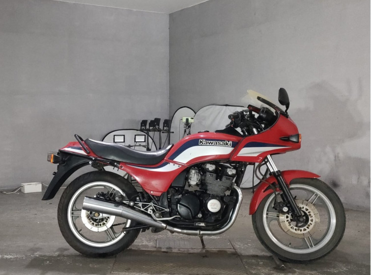 Мотоцикл Kawasaki GPZ400 з пробігом 44294 km